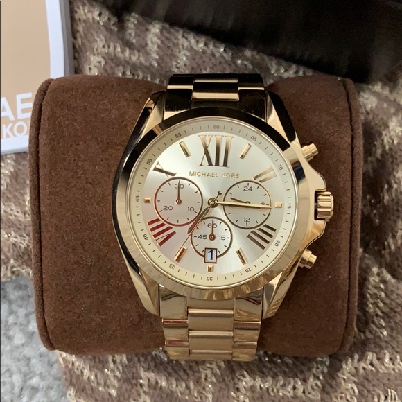 Michael Kors Gold Watch - Picture 2 of 3